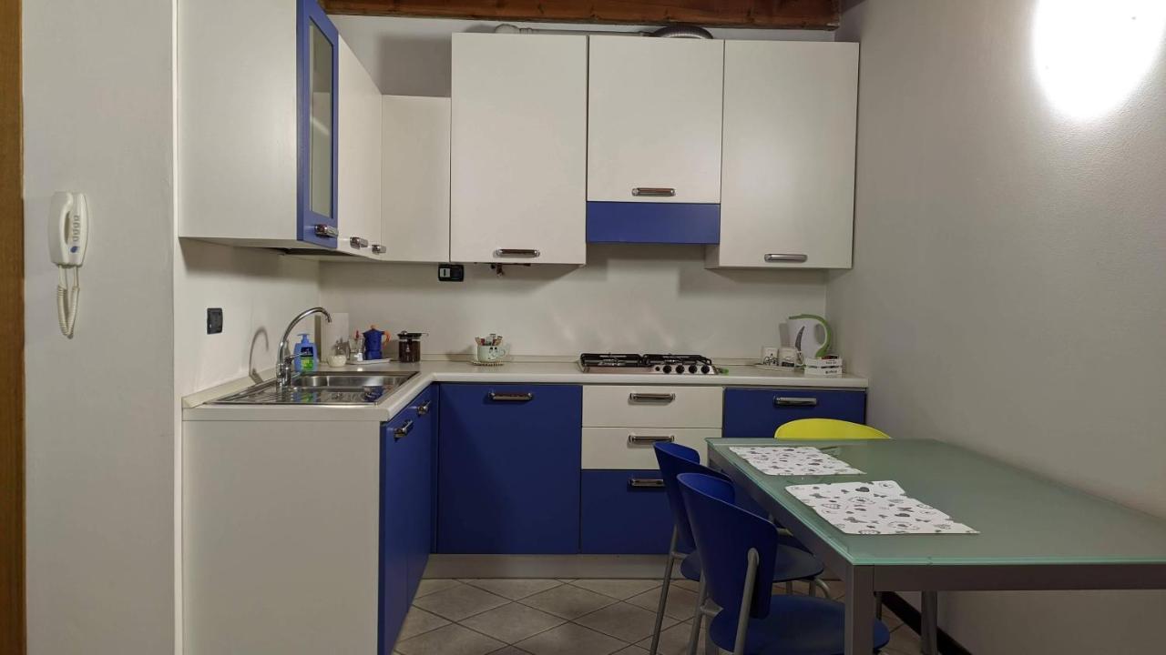 Ca' Degli Sposi Apartment Mantova Luaran gambar