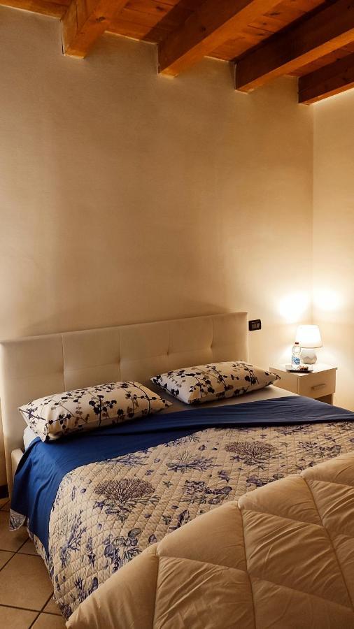 Ca' Degli Sposi Apartment Mantova Luaran gambar