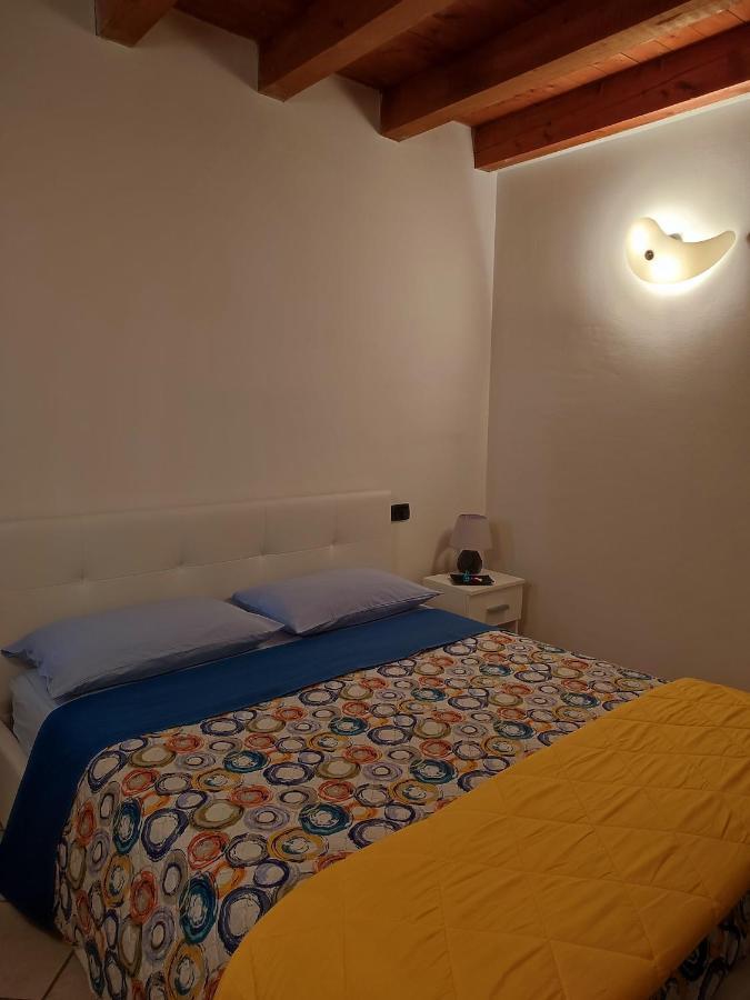 Ca' Degli Sposi Apartment Mantova Luaran gambar