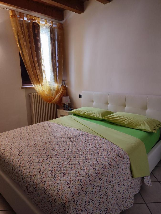 Ca' Degli Sposi Apartment Mantova Luaran gambar